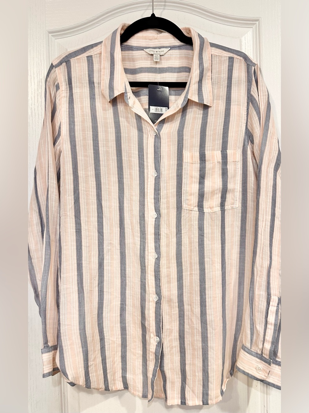 NWT LUCKY BRAND Button Down ~ Women’s